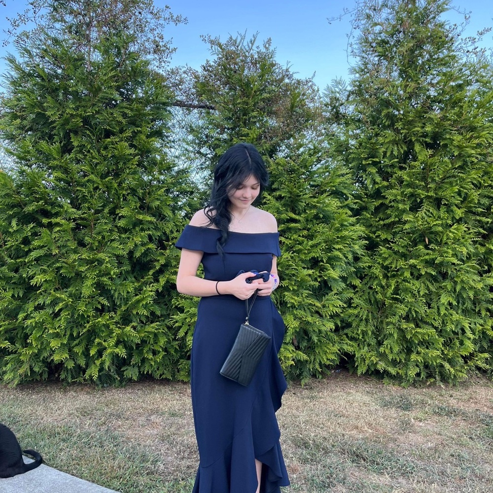 Meet your Posher, Caitlyn